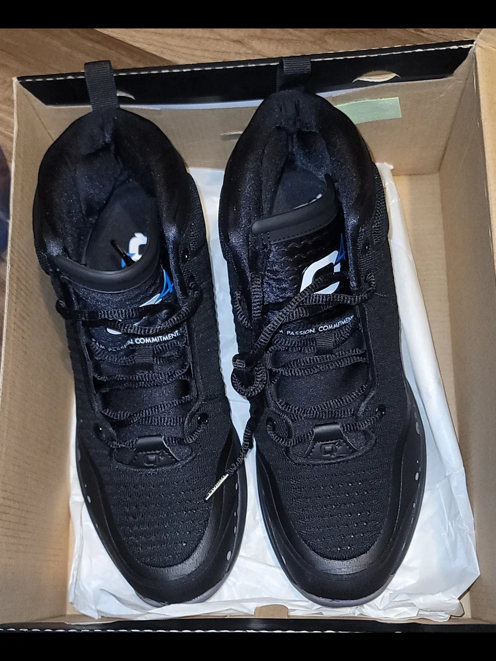 Black Q4 Sports 495 KOM size 9.5 New With Box
